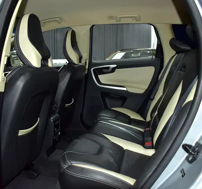 صورة 16 لـ 2010 Volvo XC60
