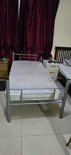 1bhk bedspaces available