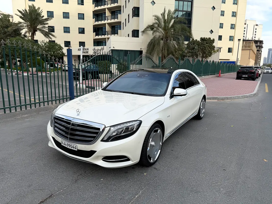 Mercedes-Benz S-Class 2016 — photo 1 of 20