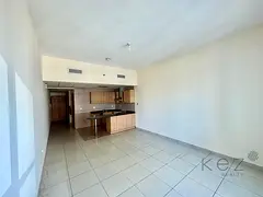 Spacious l Un-furnished l Near Metro