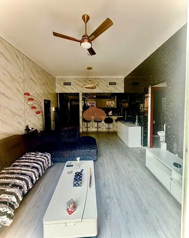 UPGRADED | VACANT | FURNISHED | WELL MAINTAINED