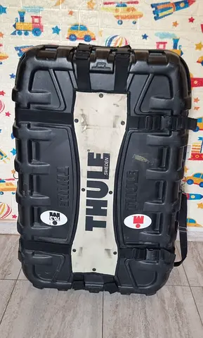 Thule 836 hard travel case fits road or mountain bike