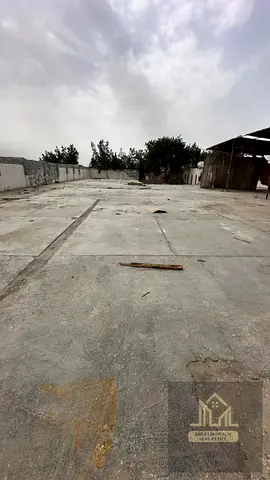 big warehouse 120 kg walt high power electrycity 6 rooms 1 office 20k sqft