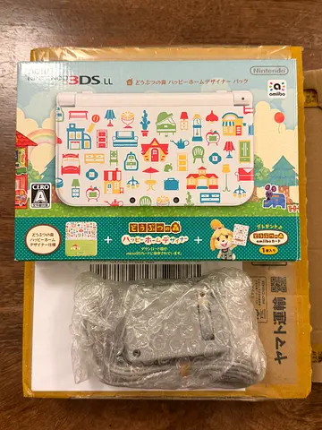 Nintendo New 3DS XL Animal Crossing Edition