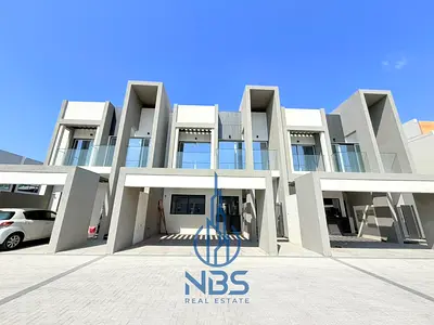 Unfurnished | Vacant | Well Maintain