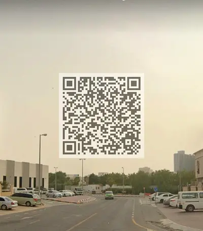 صفقة جيدة من المباني التجارية والسكنية مع طوابق أرضي + 4 و 4 محلات تجارية و 18 شقة للبيع في النعيمية 2، عجمان