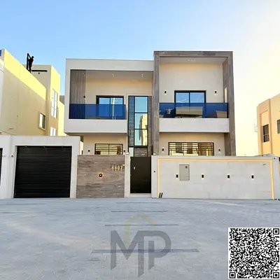 Villa directly from the owner, custom finishing, on a main street, close to all services, freehold ownership for all nationalities.