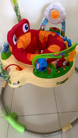 Bouncer / Jumper with music and lights