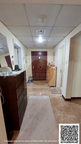 شقة 3 غرف نوم وصالة للبيع في برج الخور | موقع مميز