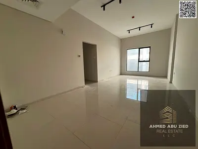 تسهيلات في الدفع \ قريبة لمخرج دبي الشارقة \ تامين شيك