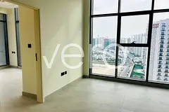 High Floor I Ready to Move I Near Metro