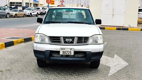 Nissan Pickup Double Cab 2012 - GCC Specs - Reliable WorkhorseNISSAN PICK UP MODEL 2012 GCC FULL OP