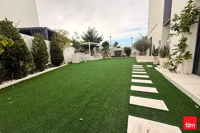 Biggest Plot in Villanova | 4 Bedroom Townhouse