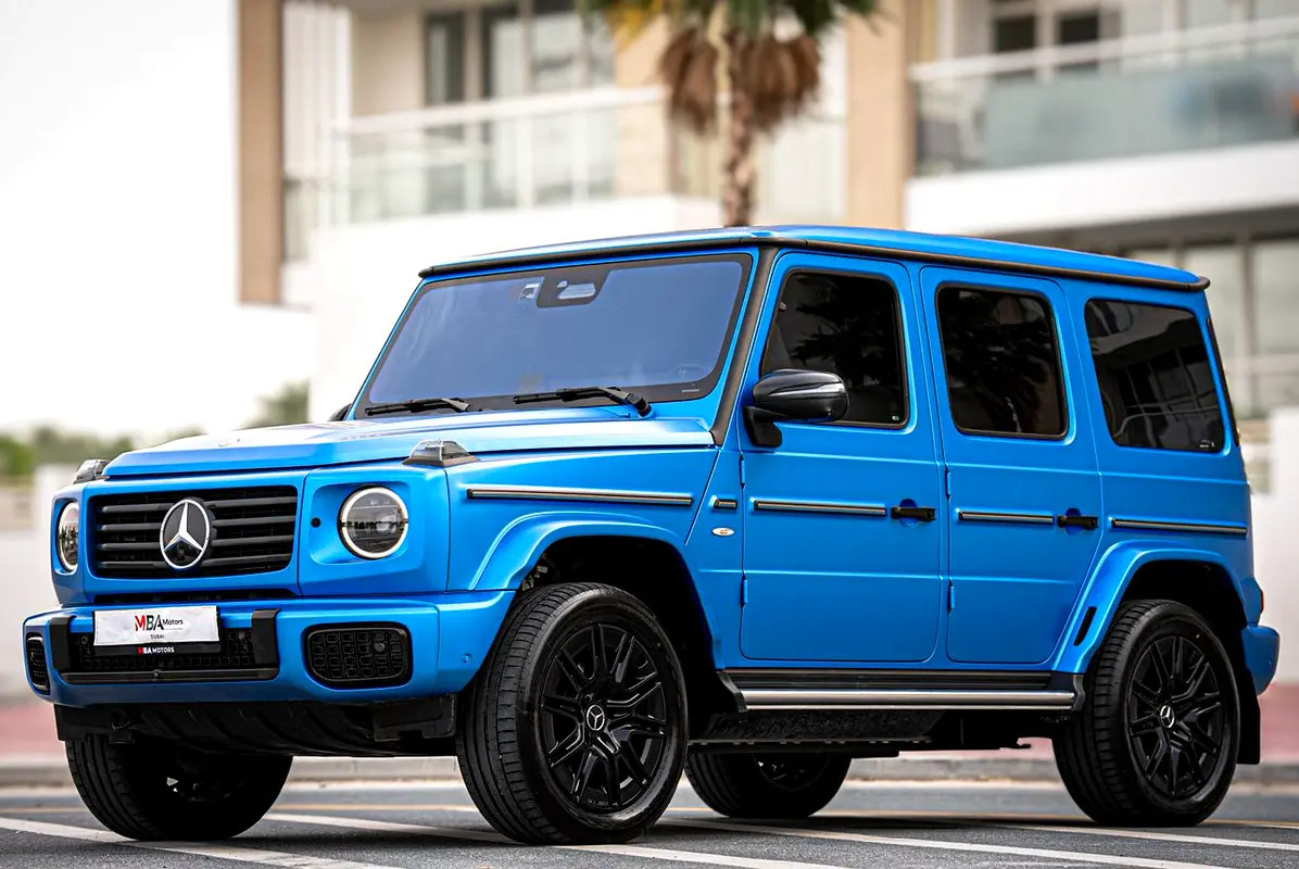 Mercedes-Benz G-Class 2025 — photo 1 of 19