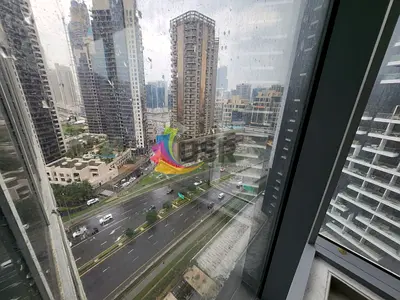 EXCELLENT GLASS PARTITION OFFICE | HUGE LAYOUT IN PRIME LOCATION 328K