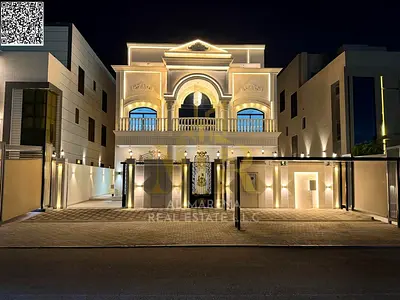 A villa with personal finishes, including electricity, water and air conditioning, located on a main street, close to all services, freehold ownership