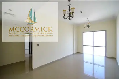 HOT DEAL | NXT TO MOE | 85K(Negotiable ) | 6 cheques