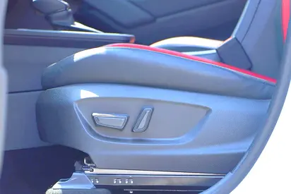 2025 Toyota FRONTLANDER 照片 17