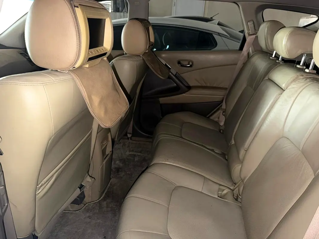 Nissan Murano 2009 — photo 1 of 10