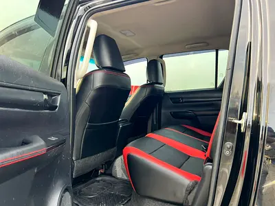 2021 Toyota HILUX photo 16