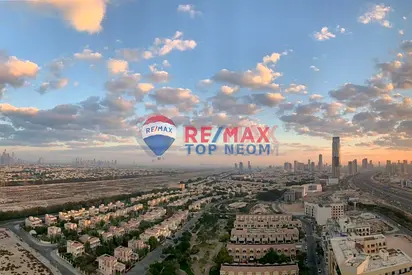 PRIME LOCATION - COMMUNITY VIEW - BEST DEAL