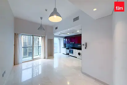 Sea View | Unique Layout | Vacant | Must See