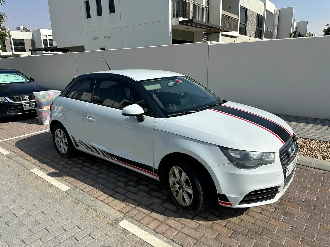 Audi A1 2013 — photo 1 of 11