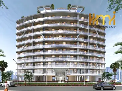 LUXURY LIVING l HANDOVER SOON l Prime Location