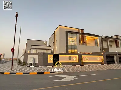 فيلا فاخرة في **الحليو 2 – عجمان** جاهزة للسكن الفوري بتشطيبات راقية ومساحات واسعة. ✅ **تمليك حر لجميع الجنسيات** | للتواصل وحجز موعد: **محمد مرزوق –