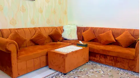 Elegant Spaces مساحات أنيقة