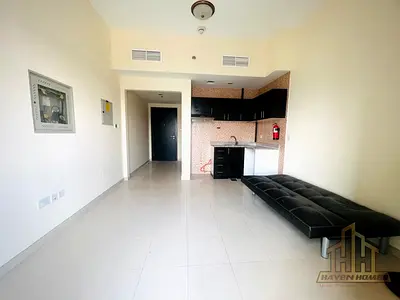 SLEEK & MODERN | PRIME LOCATION | MOVE-IN READY