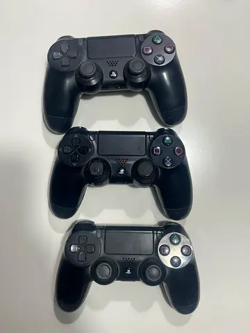 3 ps4 controllers for sale