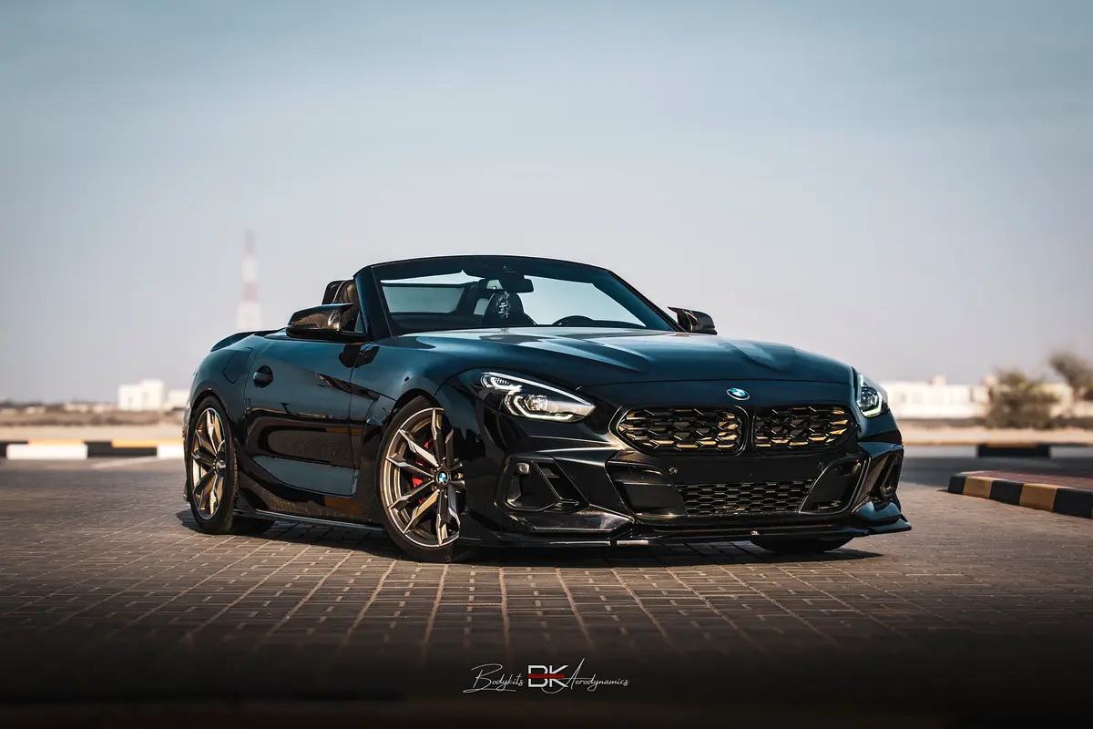 BMW Z4 2023 — photo 1 of 15