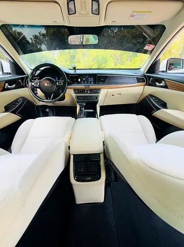 2019 KIA CADENZA 照片 10