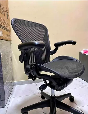 Herman Miller Aeron Office Chair Fully Loaded