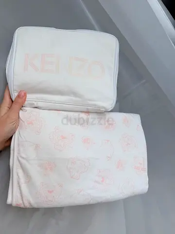 Kenzo baby blanket 150dhs