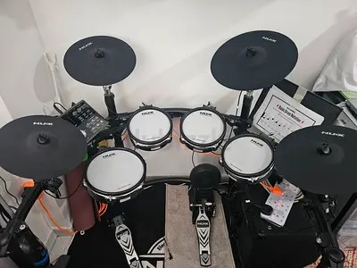 Electronic Drum Set