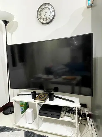Samsung tv 55 Inch curvy screen smart