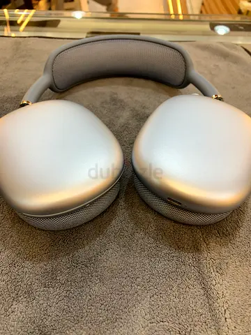 Airpoda Max headphones