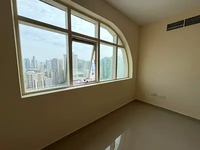 اطلاله مفتوحه مساحه واسعه موقع متميز شقه غرفتين وصاله في المجاز2