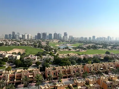 AMazign Quality! Chiller Included! Golf View!