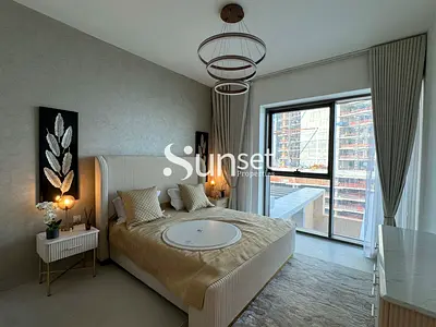 Spacious 1BR Apartment |Prime Location | Furnished