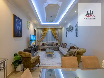 الشارقه التعاون غرفه وصاله ومطبخ وحمامين  فرش فندقي فاخر