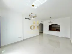 Ready To Move | Mid Floor | Spacious Unit