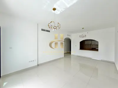 Ready To Move | Mid Floor | Spacious Unit