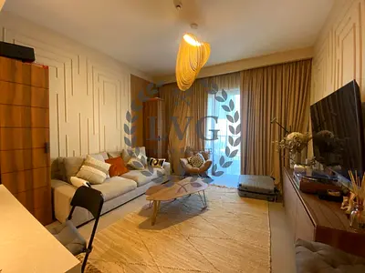 Warm Modern Interiors | Upgraded | Furnished |