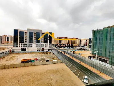 Lavish 1br-apr with Open View Balcony // Parking//Family Building