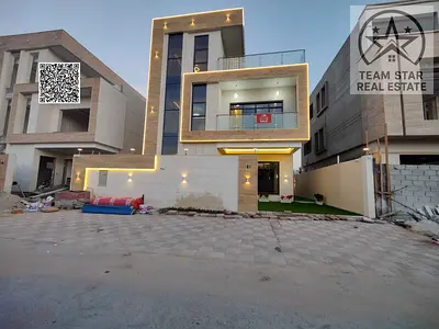 Luxury villa with 6 bedrooms and a swimming pool, super deluxe finishing