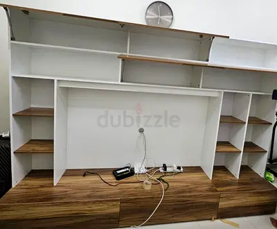 Large T V shelf , almost brand new large tv shelf for sales in excellent condition  and well mainta