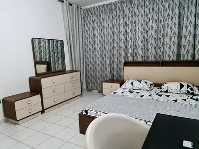 Furnished room in a 3 bhk apartment